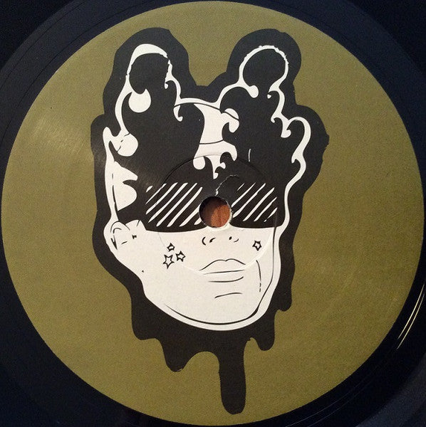 Arctic Monkeys - Favourite Worst Nightmare VinylPursuit.com