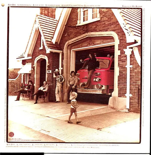 Earl Scruggs Revue – Strike Anywhere - 1977 US Original VinylPursuit.com