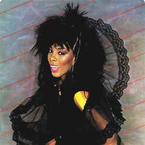 Donna Summer – She Works Hard For The Money - 1983! (Copy)