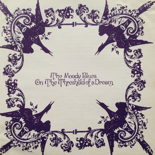 The Moody Blues – On The Threshold Of A Dream - 1969 UK Original with Booklet VinylPursuit.com