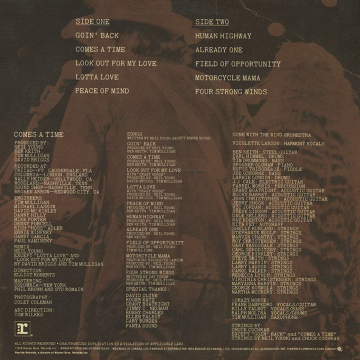 Neil Young ‎– Comes A Time - 1978 VinylPursuit.com