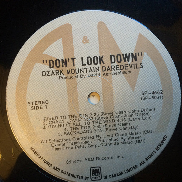 The Ozark Mountain Daredevils – Don't Look Down - 1977 Original - Vinyl Pursuit Inc