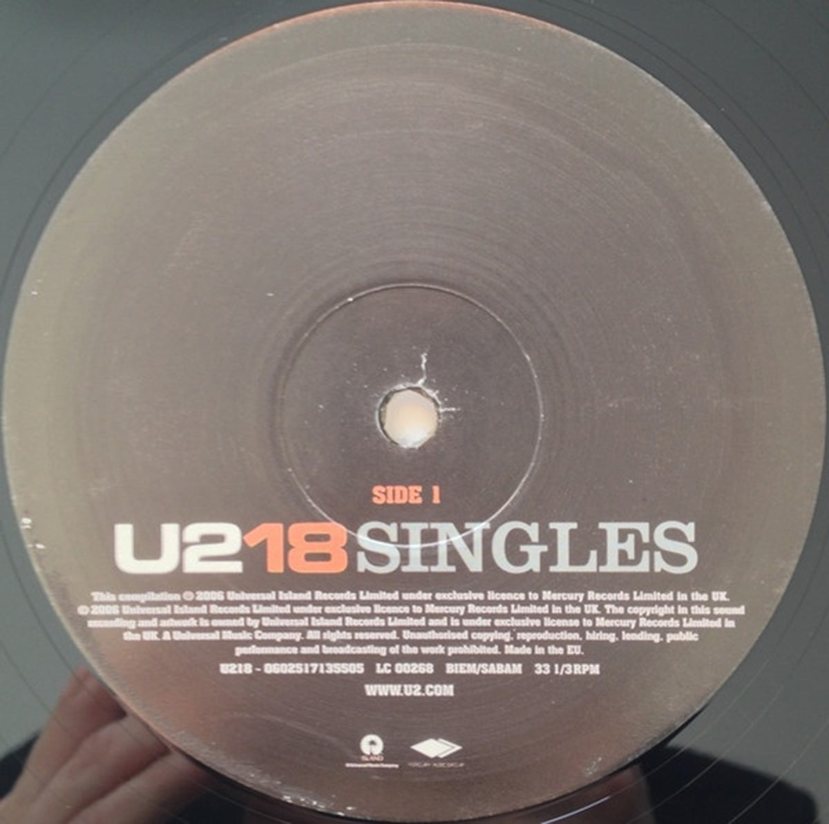 U2 – U2 18 Singles VinylPursuit.com
