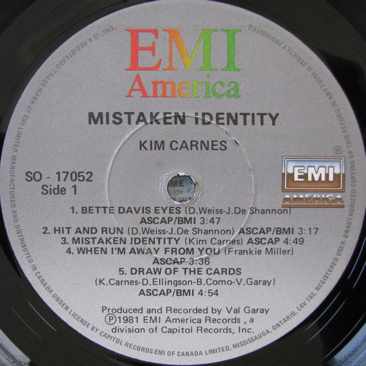 Kim Carnes – Mistaken Identity - 1981 VinylPursuit.com