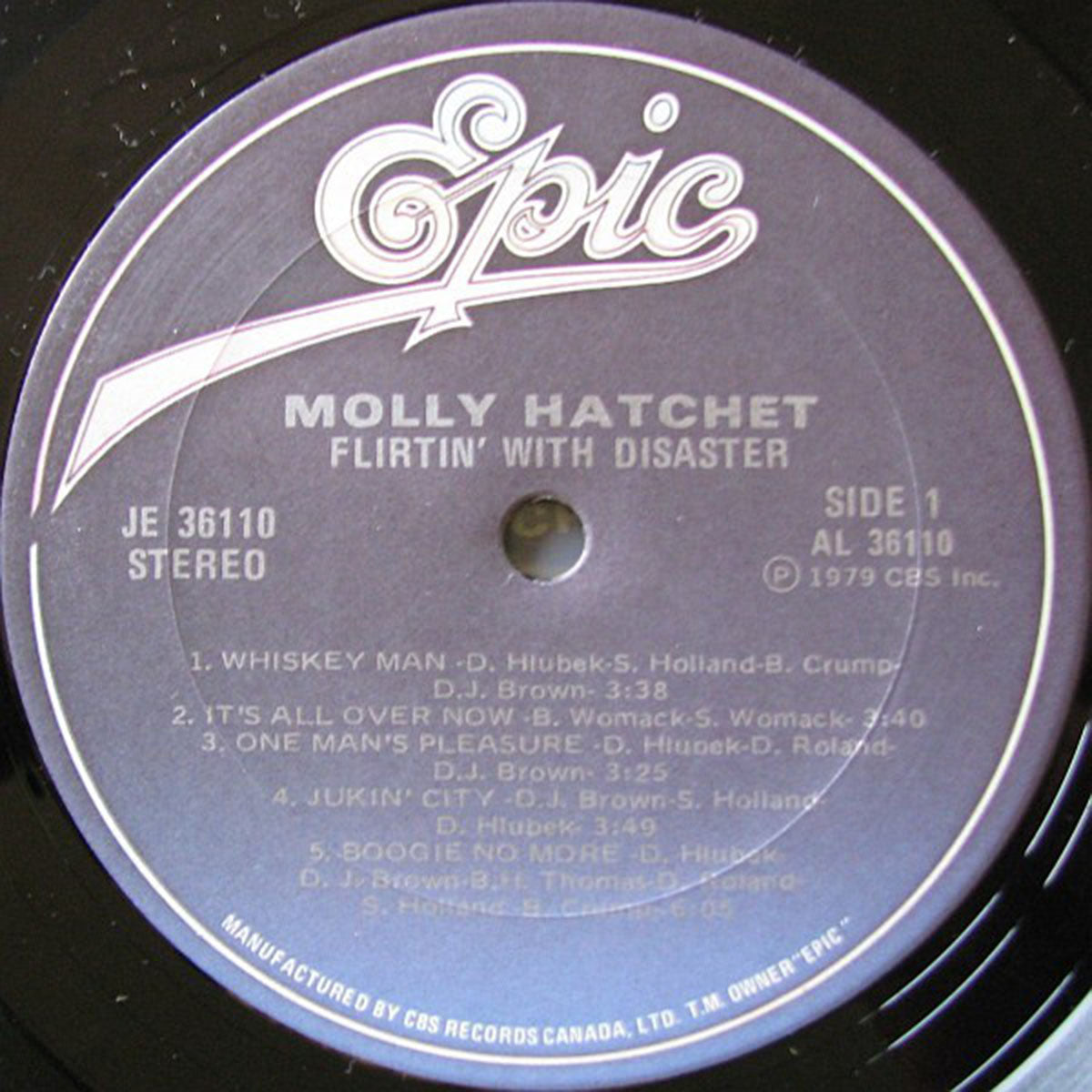 Molly Hatchet – Flirtin' With Disaster - 1979 VinylPursuit.com